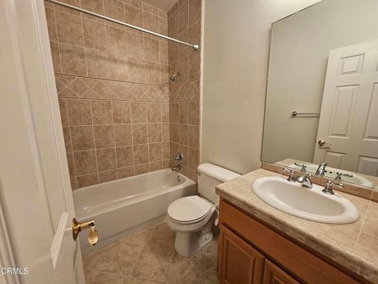 Bathroom, Interior, Tile Countertops