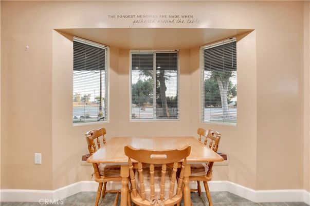 Dining room, Interior