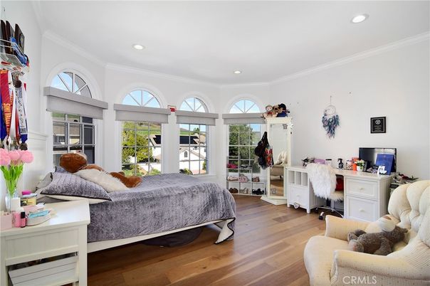 Bedroom, Home Office, Interior, Recessed Lighting, Wood Texture Flooring