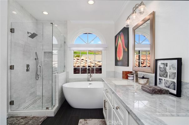 Bathroom, Dual Sink Vanities, Free Standing Baths, Glass Shower, Interior, Recessed Lighting
