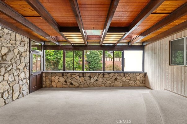 Empty room, Interior, Stone Walls, Wooden Beams, Wooden Ceilings
