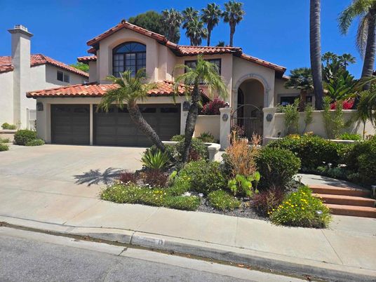 Attached, Exterior, Facade, Spanish Mediterranean
