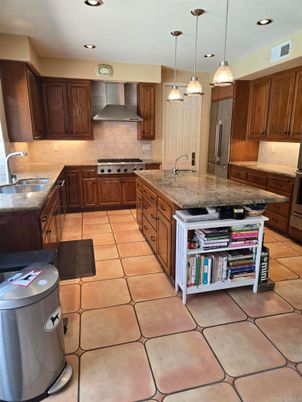 Interior, Kitchen, Pendant Lights, Recessed Lighting