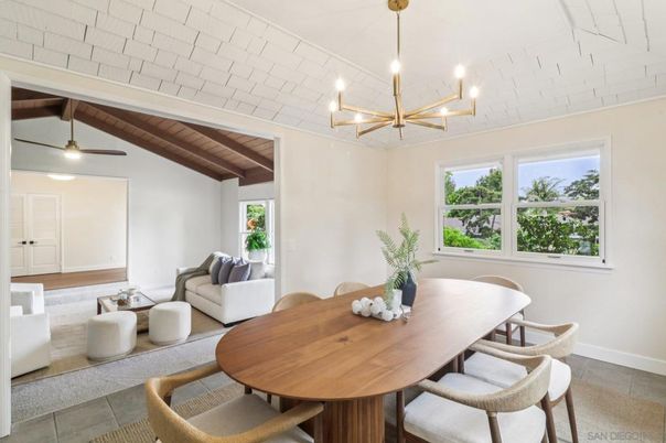Chandelier, Dining room, Interior, Living room, Wooden Beams, Wooden Ceilings