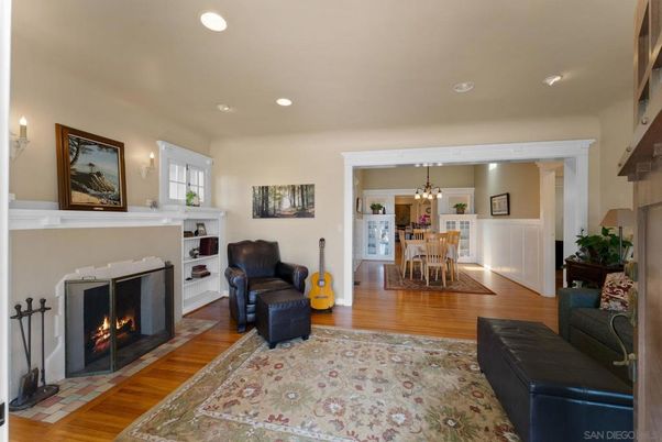 Chandelier, Dining room, Fireplace, Interior, Pendant Lights, Recessed Lighting, Wood Texture Flooring