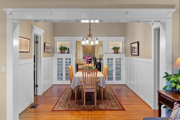 Chandelier, Dining room, Interior, Wood Texture Flooring