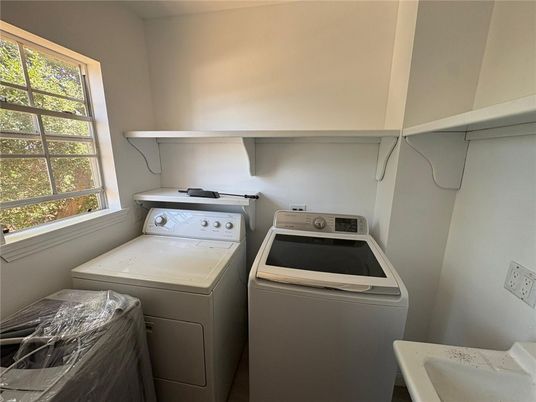 Interior, Utility Closets, Washer