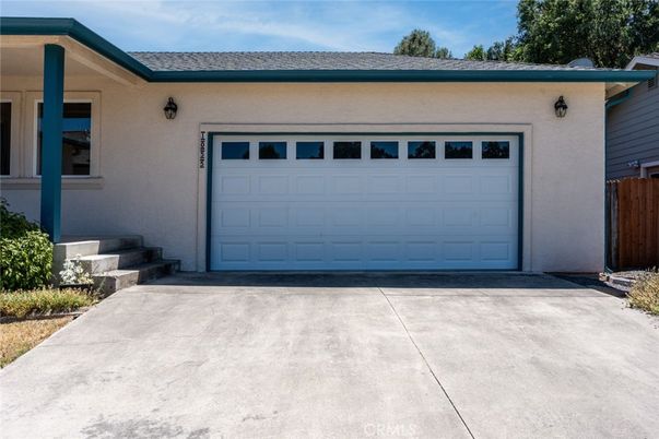 Detached Garage, Exterior