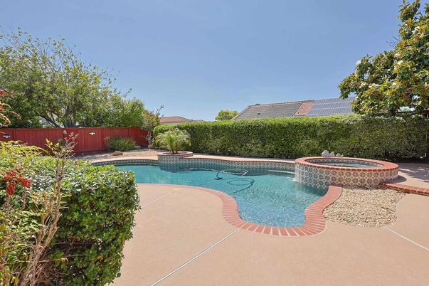 Exterior, Pool, Solar Panels