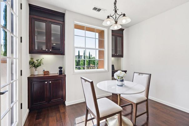 Dining room, Interior, Wood Texture Flooring