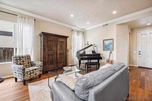 Interior, Living room, Piano, Recessed Lighting, Wood Texture Flooring