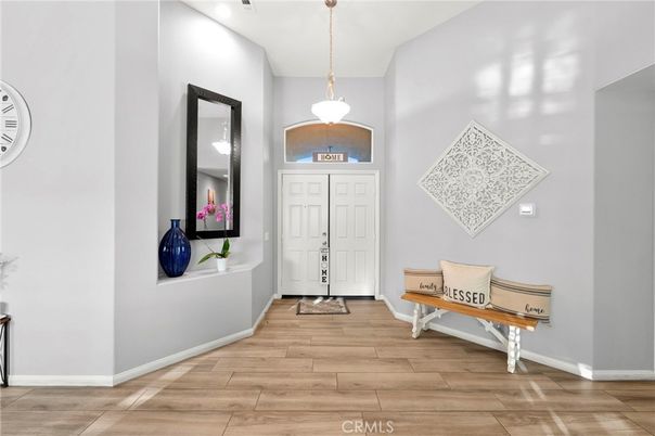 Interior, Pendant Lights, Wood Texture Flooring