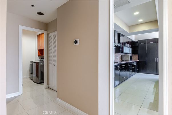 Interior, Recessed Lighting, Washer