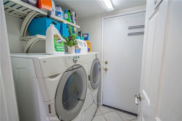 Interior, Washer