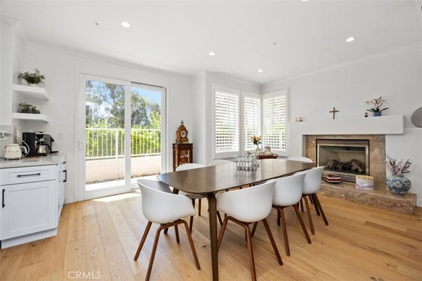 Dining room, Fireplace, Interior, Recessed Lighting, Wood Texture Flooring