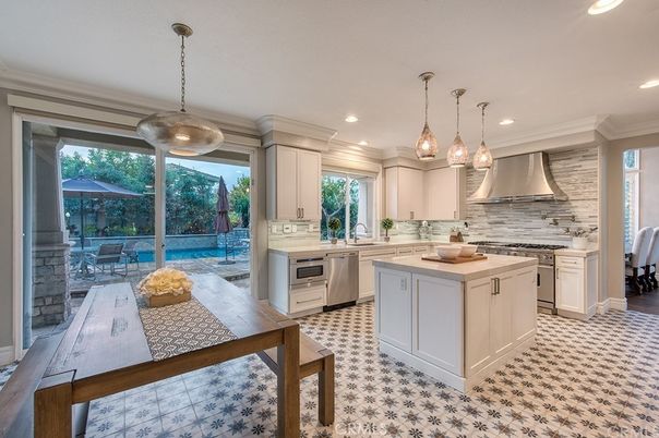 Interior, Kitchen, Pendant Lights, Recessed Lighting, Stainless Steel Appliances