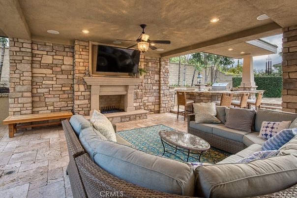 Exterior, Fireplace, Recessed Lighting
