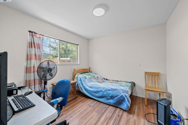 Bedroom, Home Office, Interior, Wood Texture Flooring