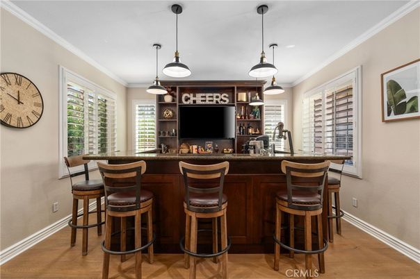 Interior, Pendant Lights, Wood Texture Flooring
