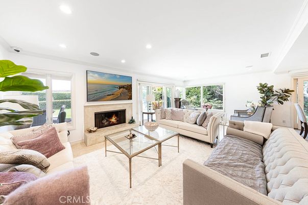 Fireplace, Interior, Living room, Recessed Lighting