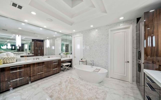 Bathroom, Dual Sink Vanities, Free Standing Baths, Interior, Marble, Recessed Lighting