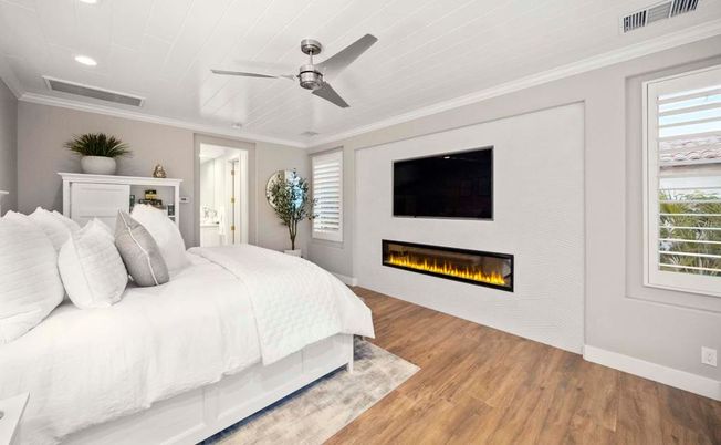 Bedroom, Fireplace, Interior, Recessed Lighting, Wood Texture Flooring