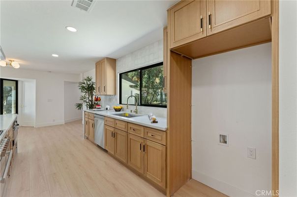 Interior, Kitchen, Recessed Lighting, Wood Texture Flooring