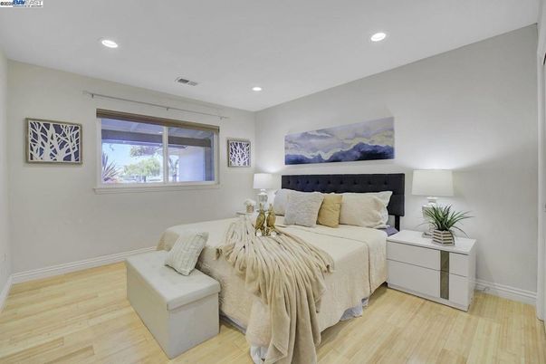 Bedroom, Interior, Recessed Lighting, Wood Texture Flooring