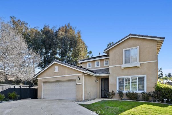 Attached, Exterior, Facade, Solar Panels, Mediterranean