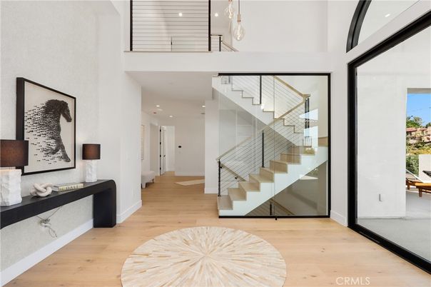 Interior, Pendant Lights, Recessed Lighting, Wood Texture Flooring