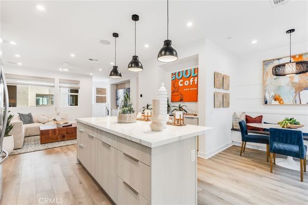 Interior, Kitchen, Living room, Pendant Lights, Recessed Lighting, Wood Texture Flooring
