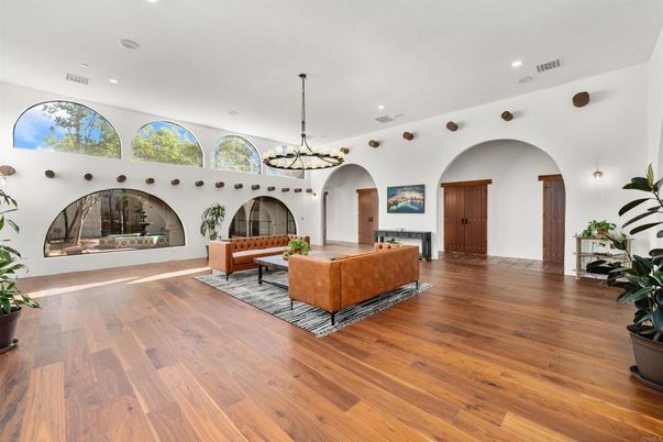 Chandelier, Interior, Living room, Pendant Lights, Recessed Lighting, Wood Texture Flooring