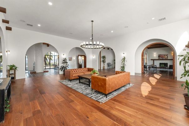 Chandelier, Interior, Living room, Recessed Lighting, Wood Texture Flooring