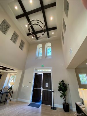 Chandelier, Interior, Recessed Lighting, Wooden Beams, Wood Texture Flooring