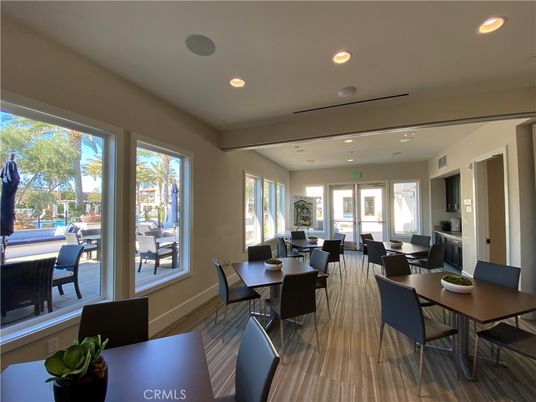 Dining room, Interior, Recessed Lighting