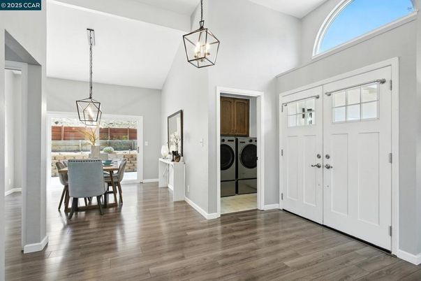 Dining room, Interior, Pendant Lights, Washer, Wood Texture Flooring