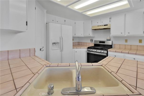 Interior, Kitchen, Tile Countertops