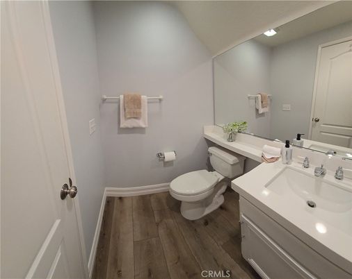 Bathroom, Interior, Recessed Lighting, Wood Texture Flooring
