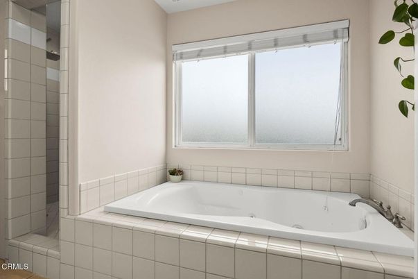 Bathroom, Interior, Tile Countertops