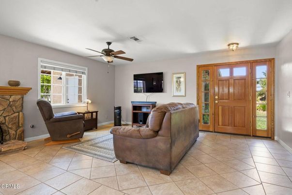 Fireplace, Interior, Living room