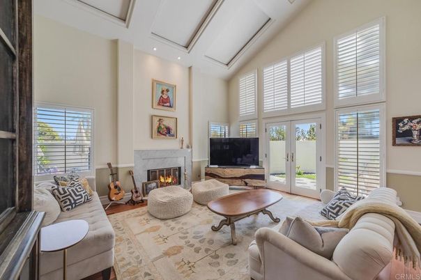 Fireplace, Interior, Living room, Recessed Lighting