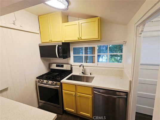 Interior, Kitchen, Stainless Steel Appliances