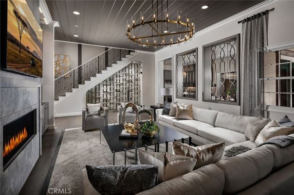 Chandelier, Fireplace, Interior, Living room, Pendant Lights, Recessed Lighting