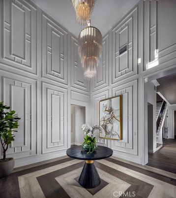 Chandelier, Interior, Wood Texture Flooring