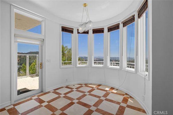 Chandelier, Empty room, Interior