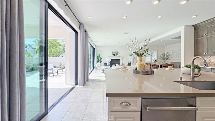 Fireplace, Interior, Kitchen, Living room, Recessed Lighting