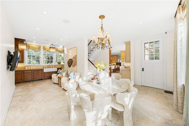 Chandelier, Dining room, Interior, Recessed Lighting