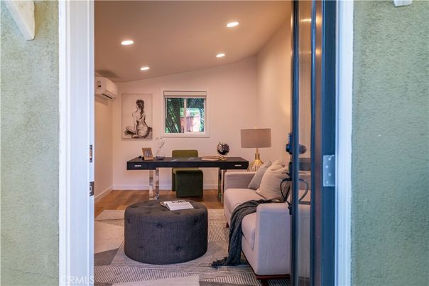 Home Office, Interior, Recessed Lighting, Wood Texture Flooring