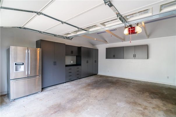 Garage, Interior