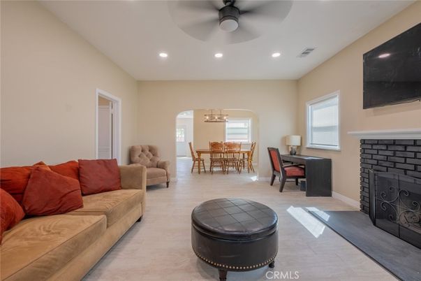 Dining room, Fireplace, Interior, Living room, Pendant Lights, Recessed Lighting